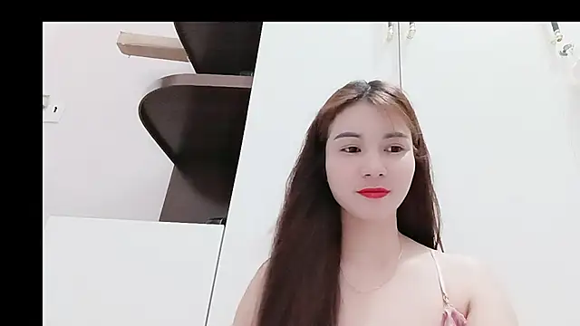 Snapshot of Micky-love chatting on June 19, 3:45 am Micky-love online show from June 19, 3:45 am