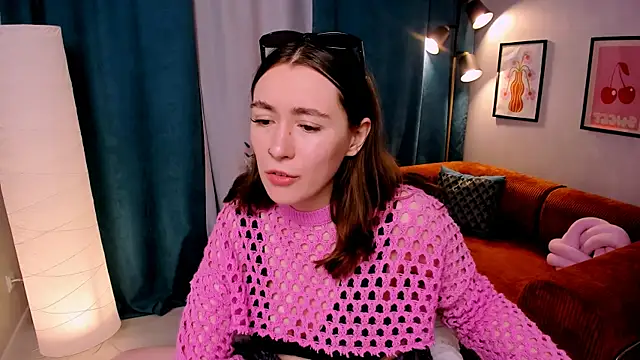 Snapshot of polly_pop_ chatting on July 5, 2:27 am polly pop online show from July 5, 2:27 am