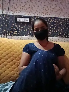Snapshot of Moni_jhony chatting on May 30, 11:16 am Moni jhony online show from May 30, 11:16 am