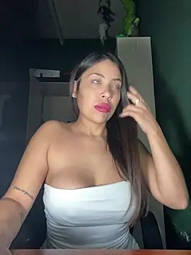 Juliett08 online show from May 23, 11:15 pm