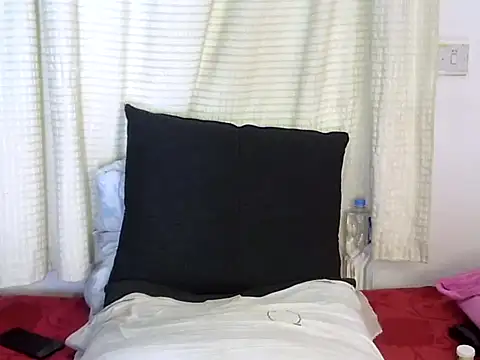 Snapshot of freakytara98 chatting on June 30, 1:55 pm freakytara98 online show from June 30, 1:55 pm