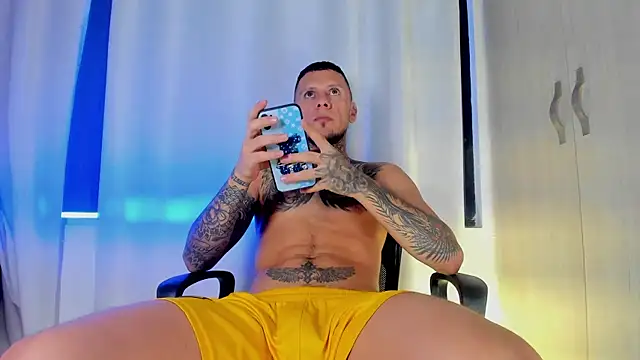  Kevin xxx online show from March 6, 3:34 am