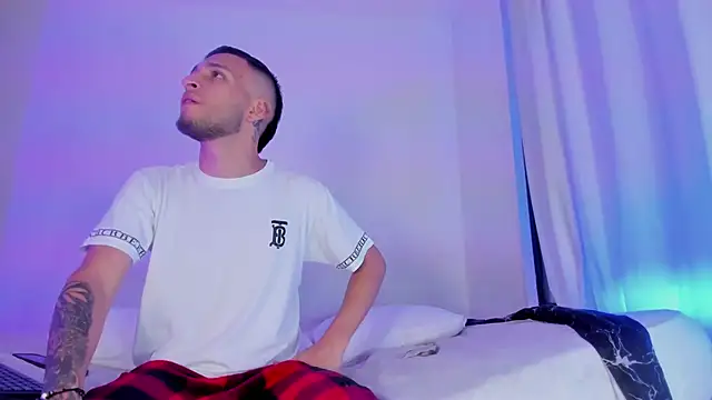  Kevin xxx online show from September 26, 5:58 am