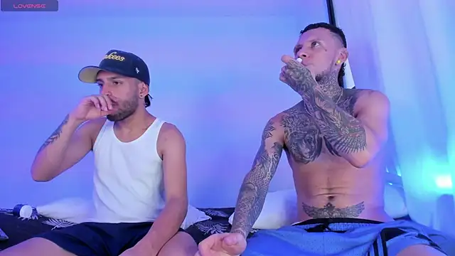 Snapshot of _Kevin_xxx chatting on December 22, 7:36 pm Kevin xxx online show from December 22, 7:36 pm