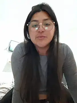 Snapshot of morena95_ chatting on July 8, 10:21 pm morena95 online show from July 8, 10:21 pm