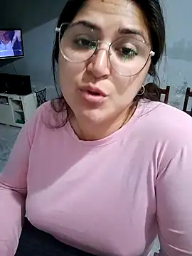 morena95  online show from June 3, 1:45 pm