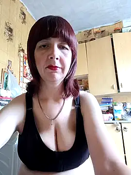 Snapshot of MilaSwan777 chatting on July 13, 9:52 am MilaSwan777 online show from July 13, 9:52 am