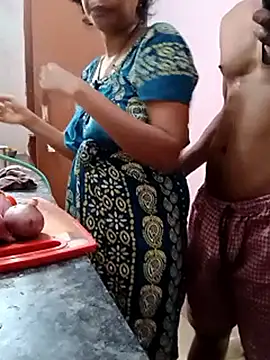 Naughty ayesha09 online show from May 31, 6:19 am