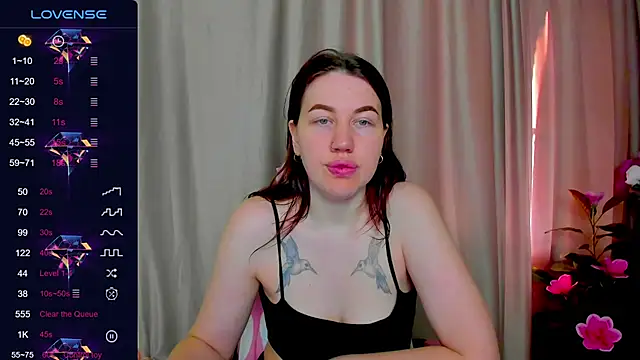 Arya Curves online show from June 25, 2:09 am