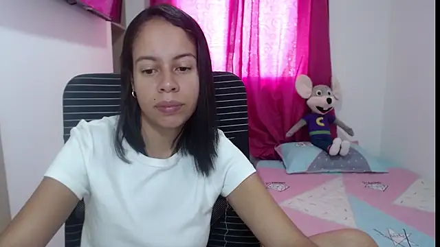 Snapshot of Valeria_Santos_ chatting on June 30, 1:44 pm Valeria Santos online show from June 30, 1:44 pm