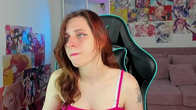 FreyaVeys online show from June 15, 5:40 am