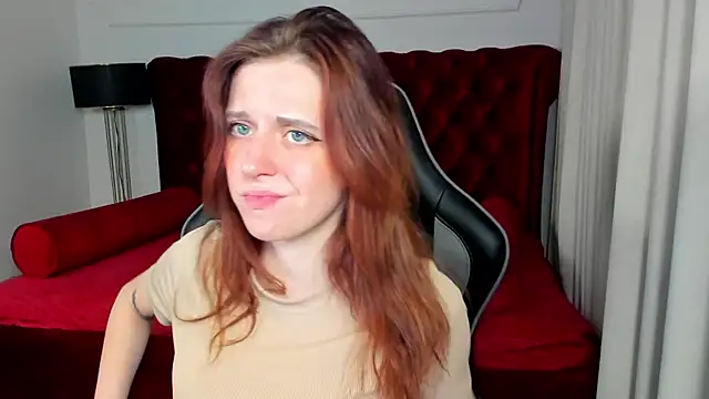 FreyaVeys online show from June 25, 5:12 am