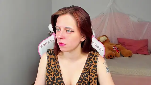 FreyaVeys online show from June 28, 5:14 am