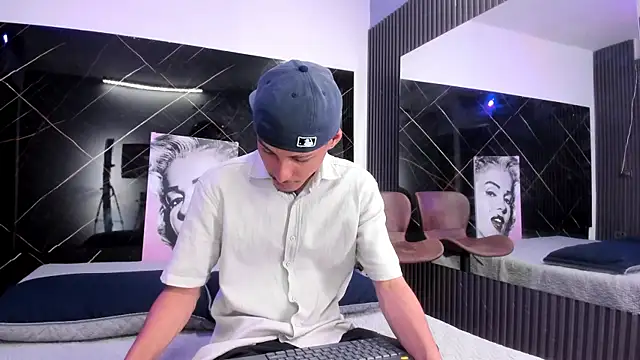 Camilo Contreras online show from June 25, 7:19 pm