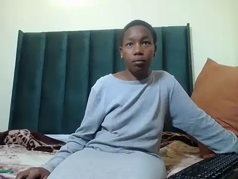 TypicalBaddiex online show from May 26, 12:03 pm
