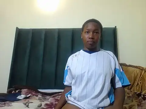 TypicalBaddiex online show from May 25, 6:39 pm