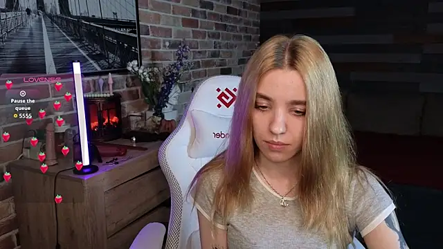 eva swetty online show from June 1, 9:03 pm