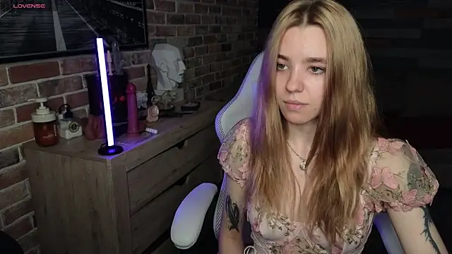 eva swetty online show from May 23, 9:03 pm