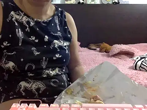 mommy-flabia online show from July 6, 1:56 am