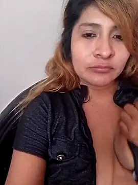 Yoshy95 online show from June 1, 9:03 pm