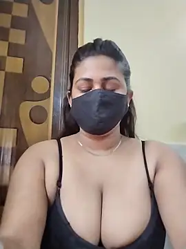 sreyashidas505 online show from June 18, 6:56 am