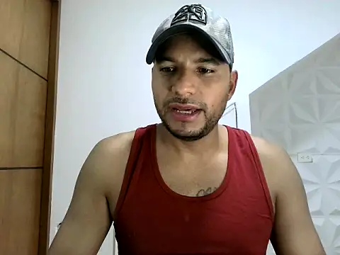 Snapshot of Bruno_vip chatting on May 27, 12:20 am Bruno vip online show from May 27, 12:20 am
