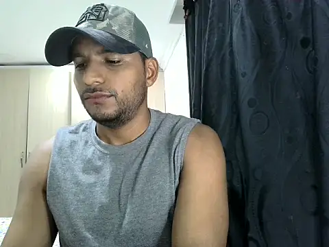 Snapshot of Bruno_vip chatting on May 22, 1:25 am Bruno vip online show from May 22, 1:25 am