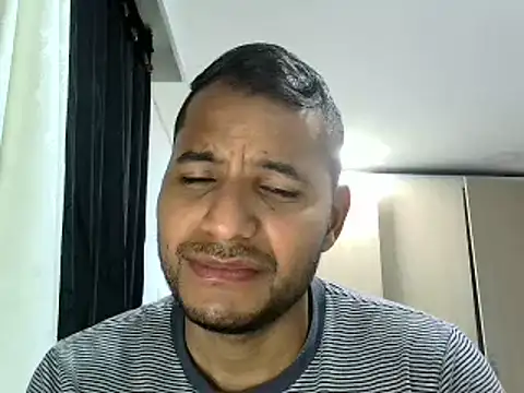 Snapshot of Bruno_vip chatting on July 16, 11:46 pm Bruno vip online show from July 16, 11:46 pm