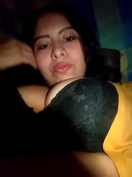 Snapshot of rosaliaex chatting on June 4, 8:46 pm rosaliaex online show from June 4, 8:46 pm