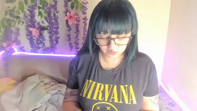 Bubblesquirtt online show from June 21, 10:37 pm