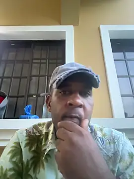 Snapshot of rafa037 chatting on June 16, 11:27 pm rafa037 online show from June 16, 11:27 pm