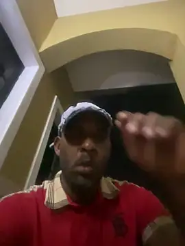 Snapshot of rafa037 chatting on May 28, 2:08 am rafa037 online show from May 28, 2:08 am