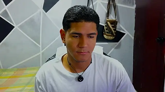 Snapshot of _juanacock_ chatting on June 16, 12:16 pm juanacock online show from June 16, 12:16 pm
