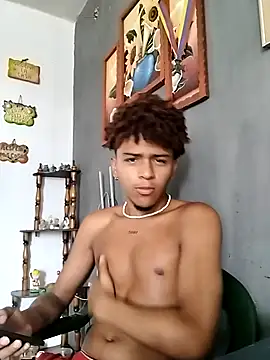Snapshot of Manu_poli chatting on May 24, 8:31 pm Manu poli online show from May 24, 8:31 pm