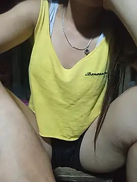 Snapshot of Heryy_xx chatting on June 15, 9:14 pm Heryy xx online show from June 15, 9:14 pm