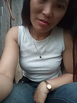 Snapshot of Heryy_xx chatting on July 8, 12:13 am Heryy xx online show from July 8, 12:13 am
