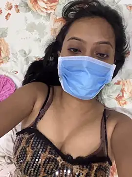 livia dolls online show from May 30, 9:53 pm