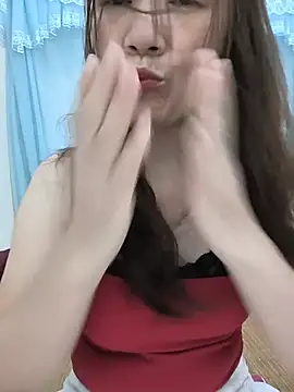Snapshot of Lye_lovely chatting on June 27, 1:28 pm Lye lovely online show from June 27, 1:28 pm