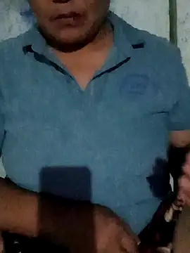 Snapshot of Bong_sexy chatting on July 1, 1:33 pm Bong sexy online show from July 1, 1:33 pm