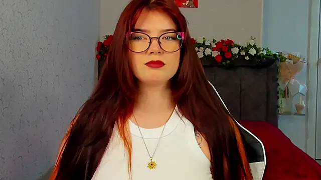 Snapshot of MelissaMay__ chatting on July 5, 10:27 pm MelissaMay online show from July 5, 10:27 pm