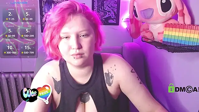 DolliRosees online show from June 19, 3:56 am