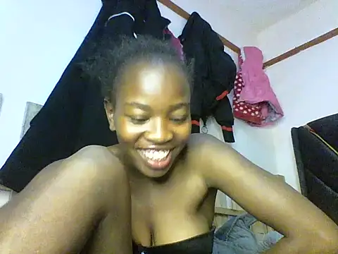 aliana082169 online show from May 22, 6:55 am