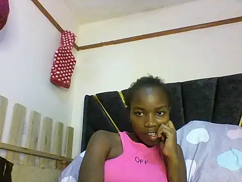 aliana082169 online show from June 1, 7:13 pm