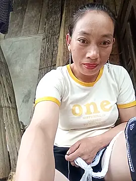 Bonnababy55 online show from May 23, 7:51 am