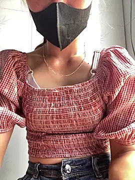 Miuuu22 online show from May 31, 6:19 am