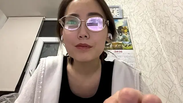 Snapshot of VickieTrudo chatting on May 29, 7:42 pm VickieTrudo online show from May 29, 7:42 pm