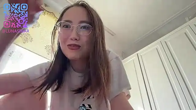 Snapshot of VickieTrudo chatting on June 11, 2:53 am VickieTrudo online show from June 11, 2:53 am