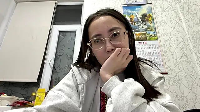 Snapshot of VickieTrudo chatting on June 6, 9:31 pm VickieTrudo online show from June 6, 9:31 pm