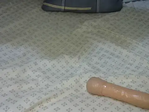 sexy laura2 online show from July 28, 2:24 pm