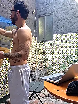 Clevername90 online show from March 10, 6:01 pm